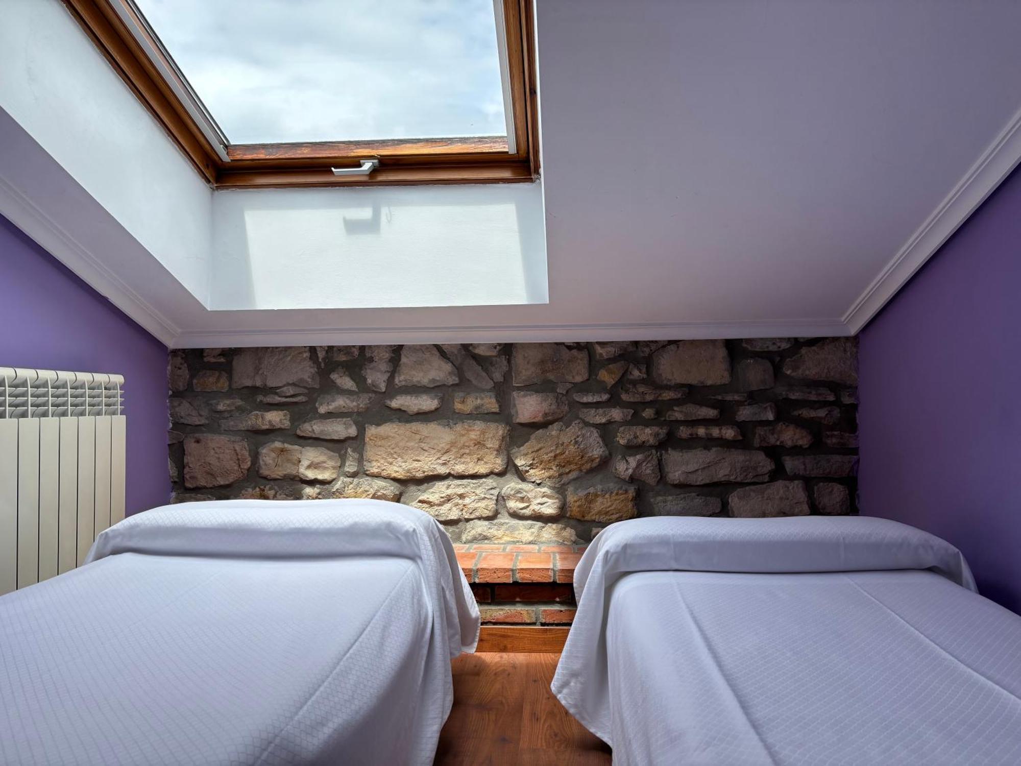 Hotel Casona Los Caballeros Santillana del Mar Zewnętrze zdjęcie